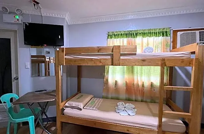 Ging Ging Tourist Hotel 2*